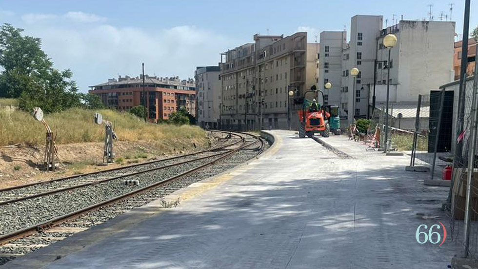 Obras en la estación de tren de Alcoy // Foto: SBG